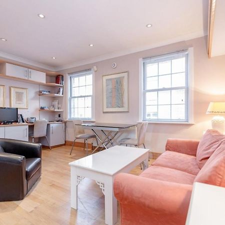 Beautiful Spacious 1BD Flat in Victoria Londra Exterior foto
