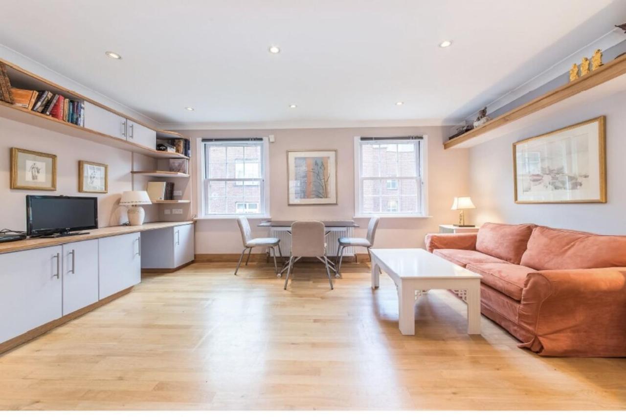 Beautiful Spacious 1BD Flat in Victoria Londra Exterior foto