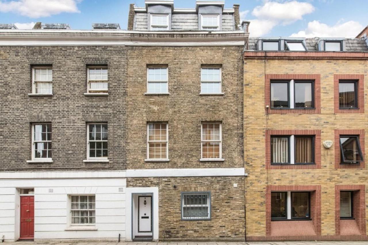 Beautiful Spacious 1BD Flat in Victoria Londra Exterior foto